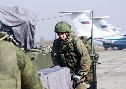 На аэродроме Воздвиженка идет погрузка боевых машин десанта в самолеты ВТА - http://desantura.ru/news/83976/