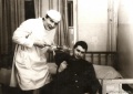 Ноябрь 1984г.
В бел.халате - Игорь Крекотнев,
сейчас  раб. в Анголе.