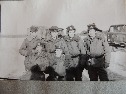 Гайжюнай. Февраль 1976 года. Сержанты  2-го батальона. Стоят: крайний слева Носов, крайний справа Мамонтов.