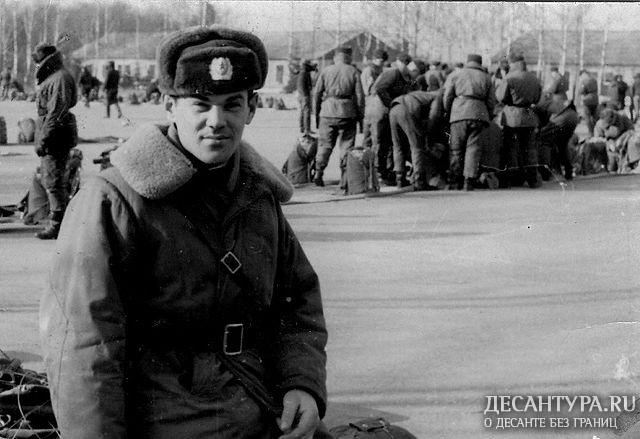 Укладка парашютов завершена.jpg