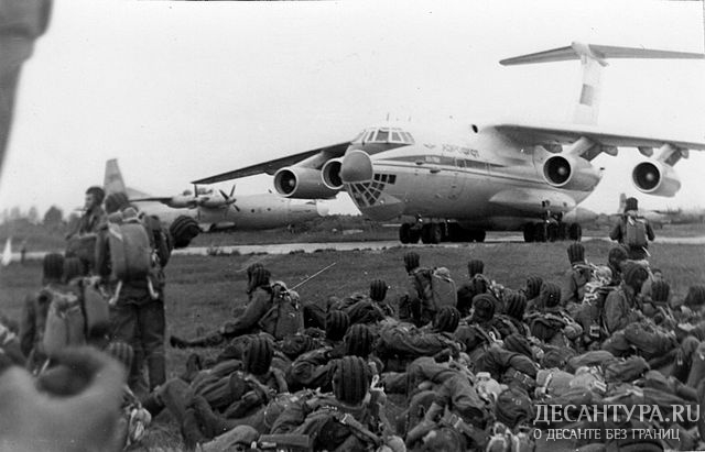 Ждем добро на взлет и десантирование.jpg
