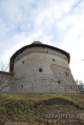 Покровская башня (XIII в.)