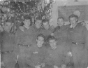 Новый 1969г  3й  год службы.
1ряд:справа налево Жеребцов,Родин
2ряд:справа налево Денисенко,Шалухин,Болдырев,Морозов,Зобов
