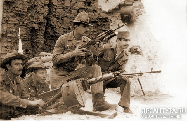  Зибров в Афгане.jpg