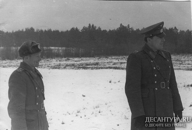 Комполка и пнш по огневой п-ке на стрельбище.jpg